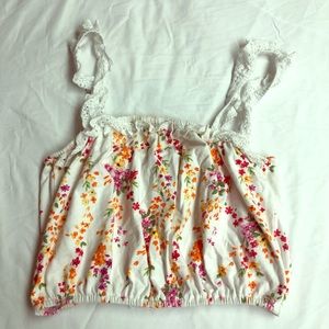 Cute crop top